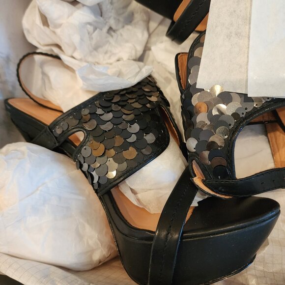 t.inaba (Women) レディースの名刺入れ | 三越伊勢丹オンライン  L.A.M.B. high heel black stiletto \